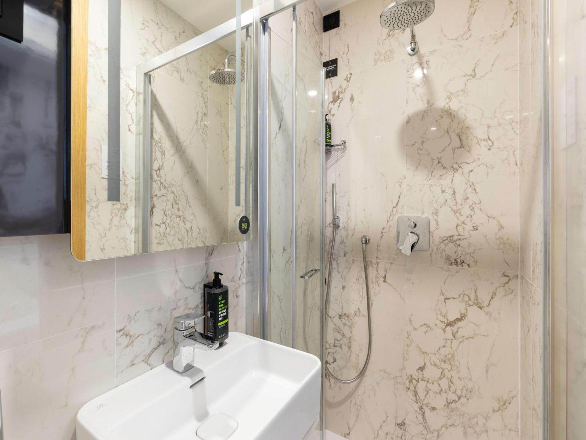B&B Hotel Roma Italia Viminale — Photos 3